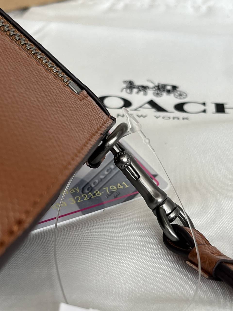 Coatch_11-2_Premium_quality_Flap_Wallet_With_Box_Tags_DustCover_Highend_Qualitu