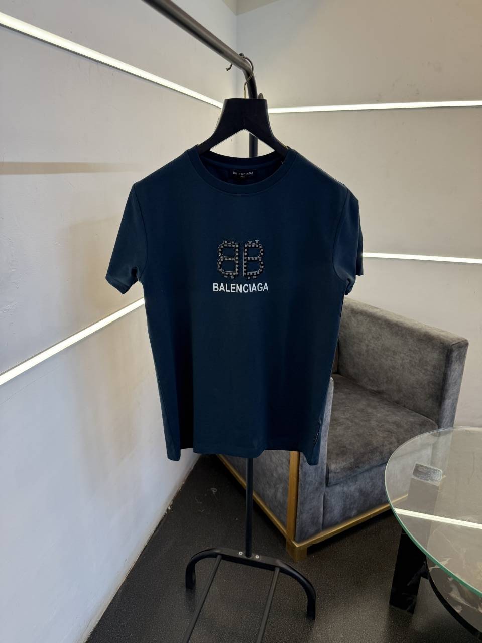 Balenciag a black front and c green print turkish imported round neck tshirt sale