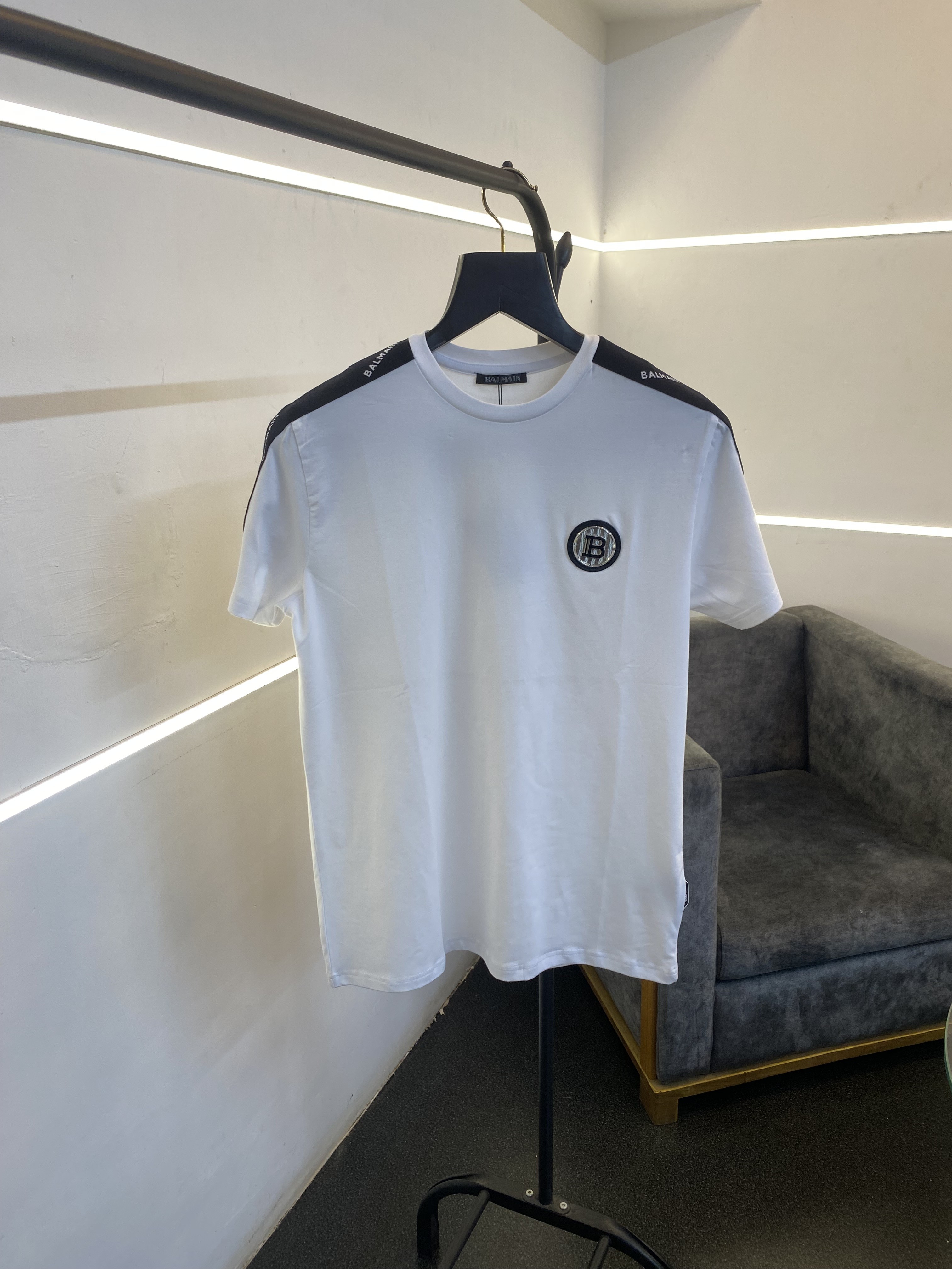 Balman steel logo white black shoulder brand strips turkey imported round neck tshirt sale