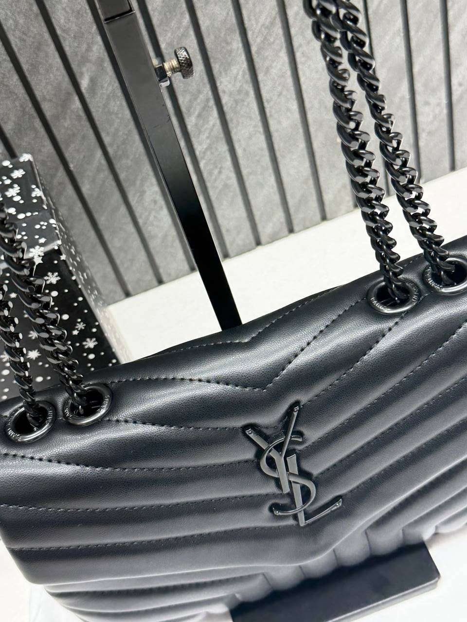Ysl Lou Lou Medium Size 8802 Shoulder Bag With Original Box & DustCover Packing