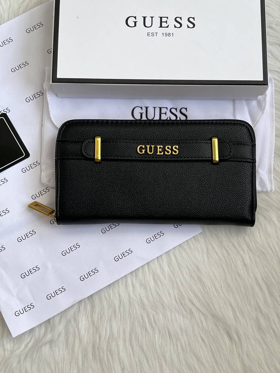 Guess 006 Black Long Wallet With Original Box DustCover Card Packaging
