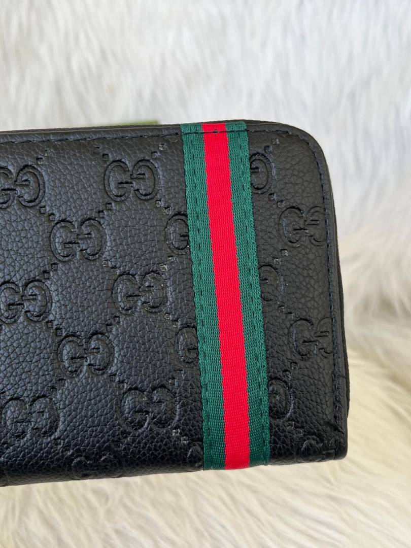Guchi_153_Zippy_LongWallet_With_OriginalBox