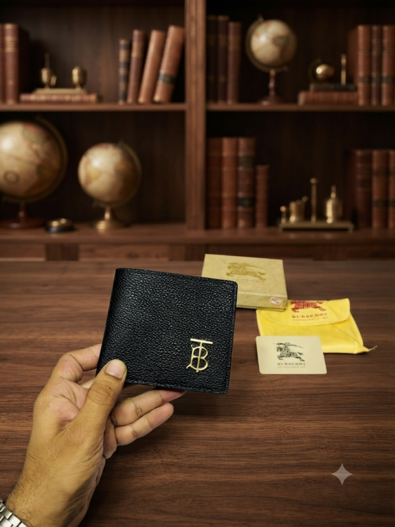102 BURBERRRY PREMIUM QUALITY WALLET