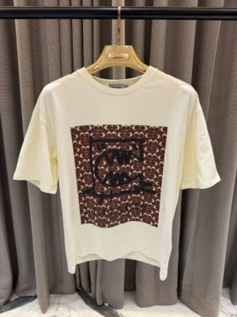 SALE Coatch Middle Brand Embossed Print Round Neck T-shirt Cream