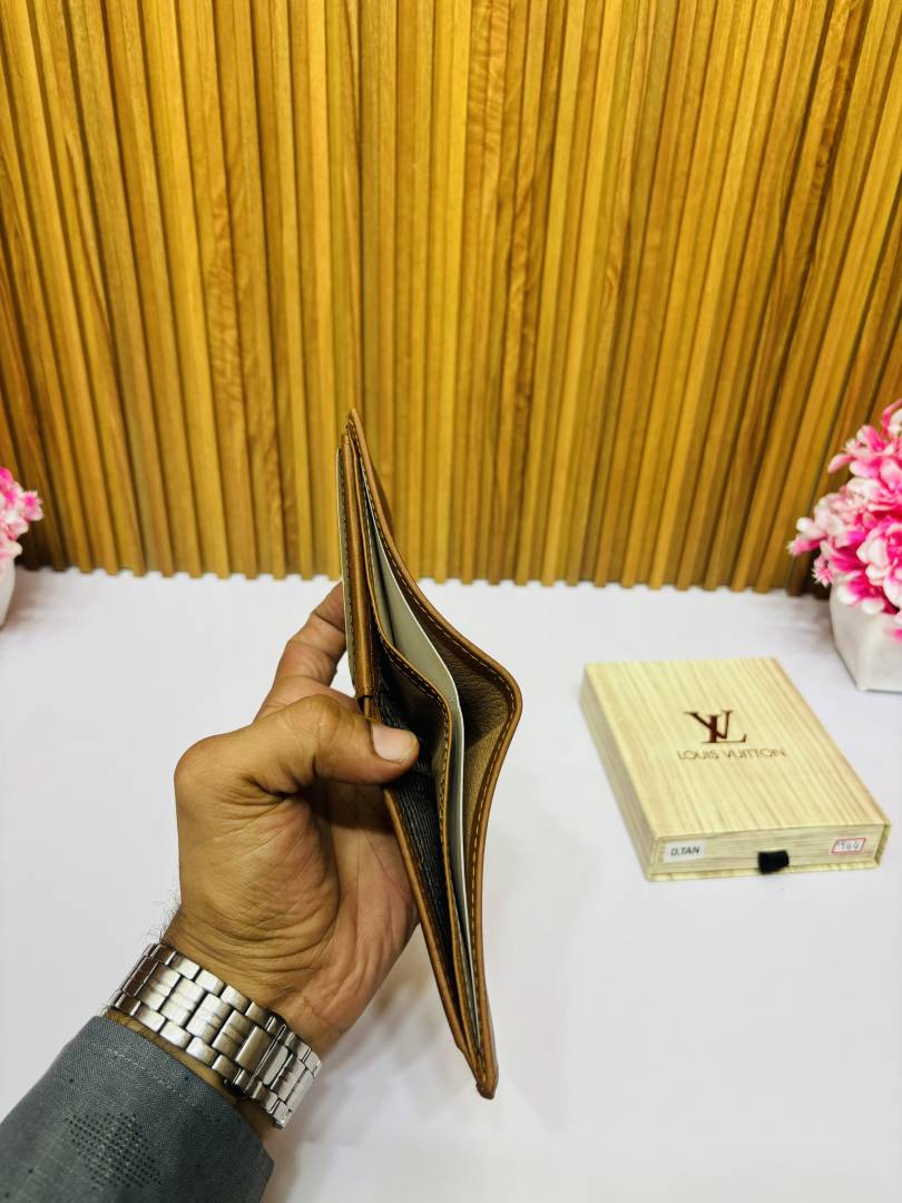 144 LV LOUIIS VUITTON PREMIUM QUALITY WALLET NO.52