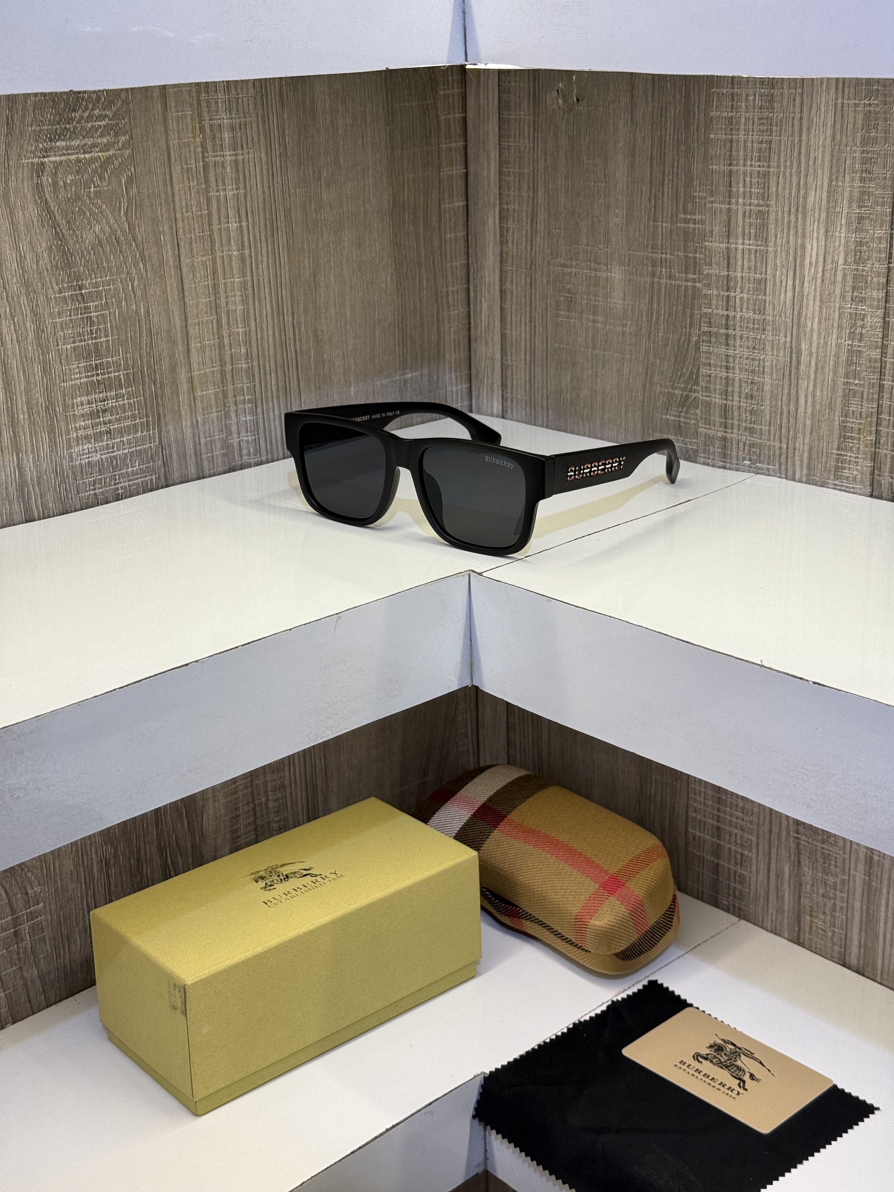 Burbery Model 4358 Premium Sunglass