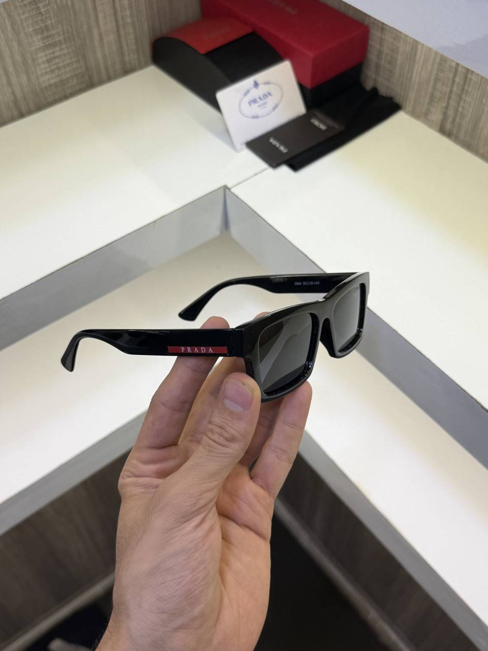 Prad  3464 Sunglass (Glossy)