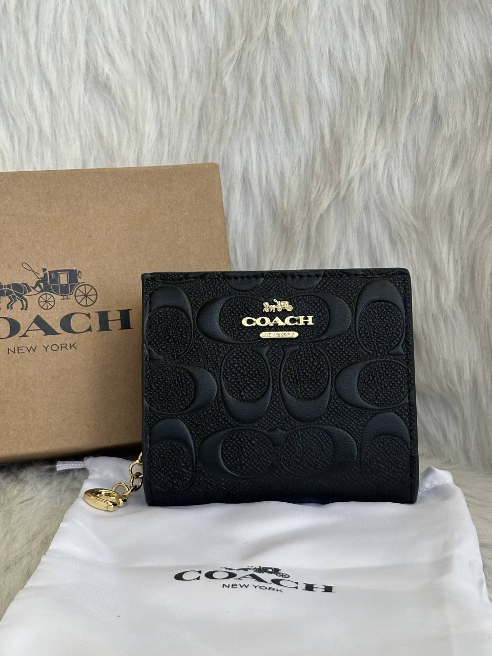 Coatch_Snap_Wallet_Black_Edition_Coded_With_OriginalBox_DustCover_Tags