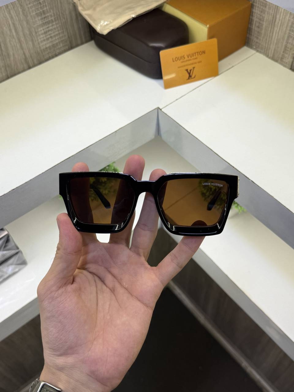 Loius Vutton 65N Sunglass