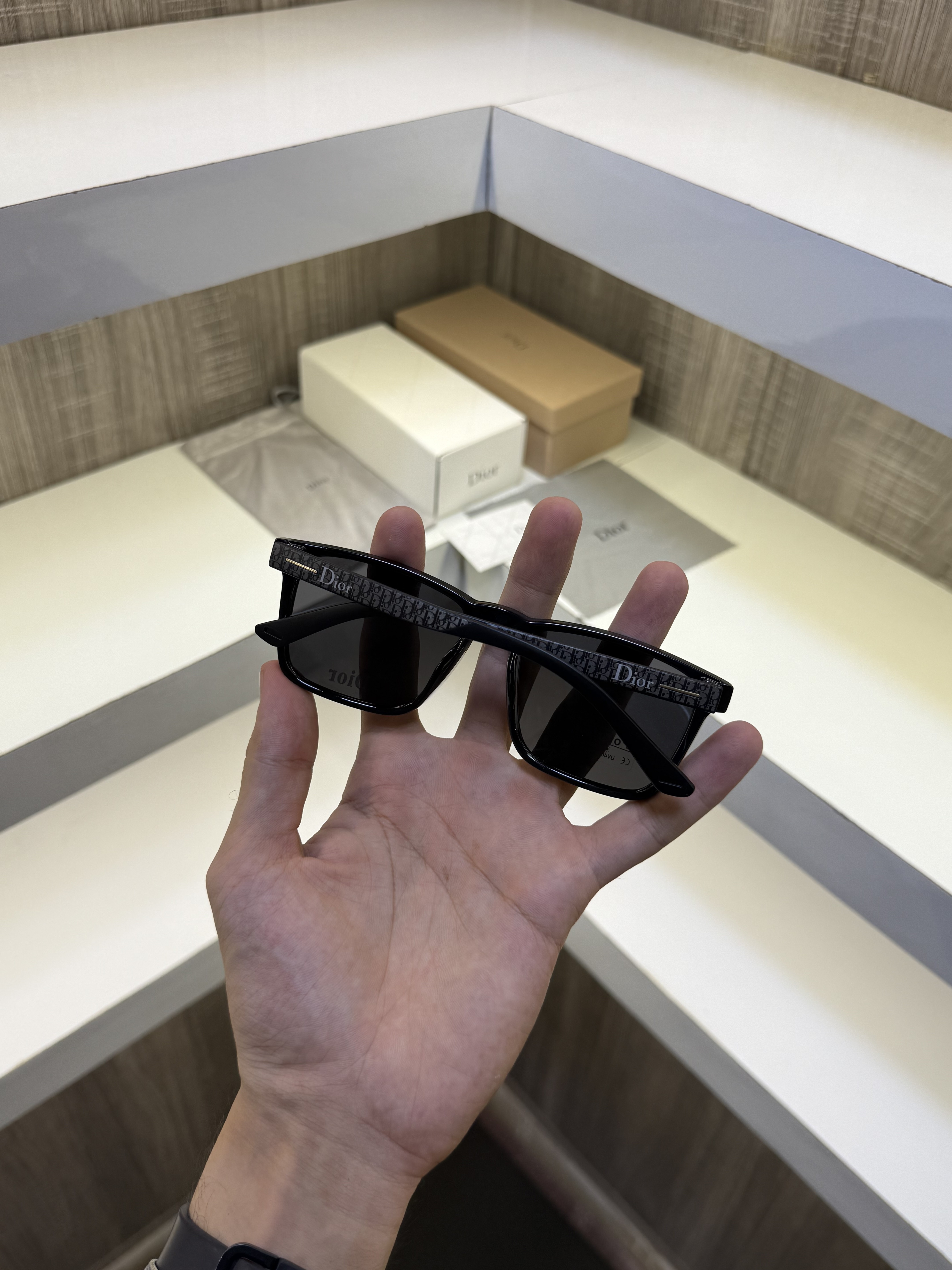 Diyor 69012 Premium sunglass (GLOSSY)