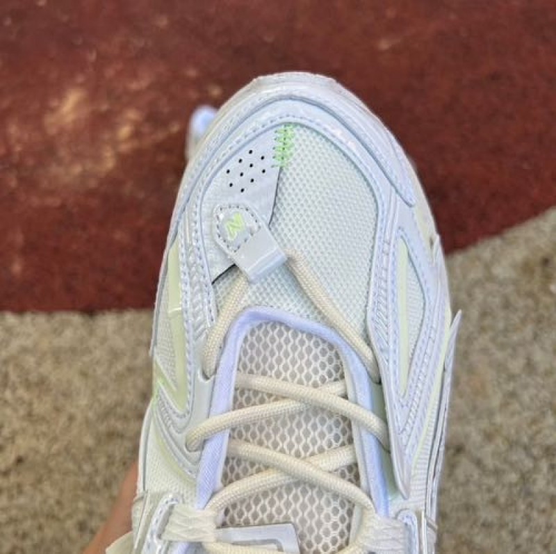 1906d Protection Pack Glow In Dark