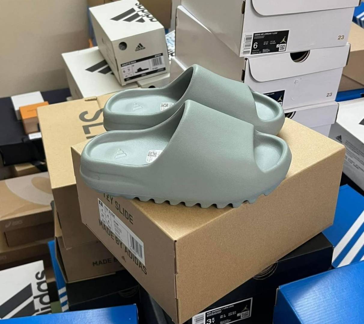 Adidaaass Yeezy Slide YZY OG Box ID5480 salt Fixed