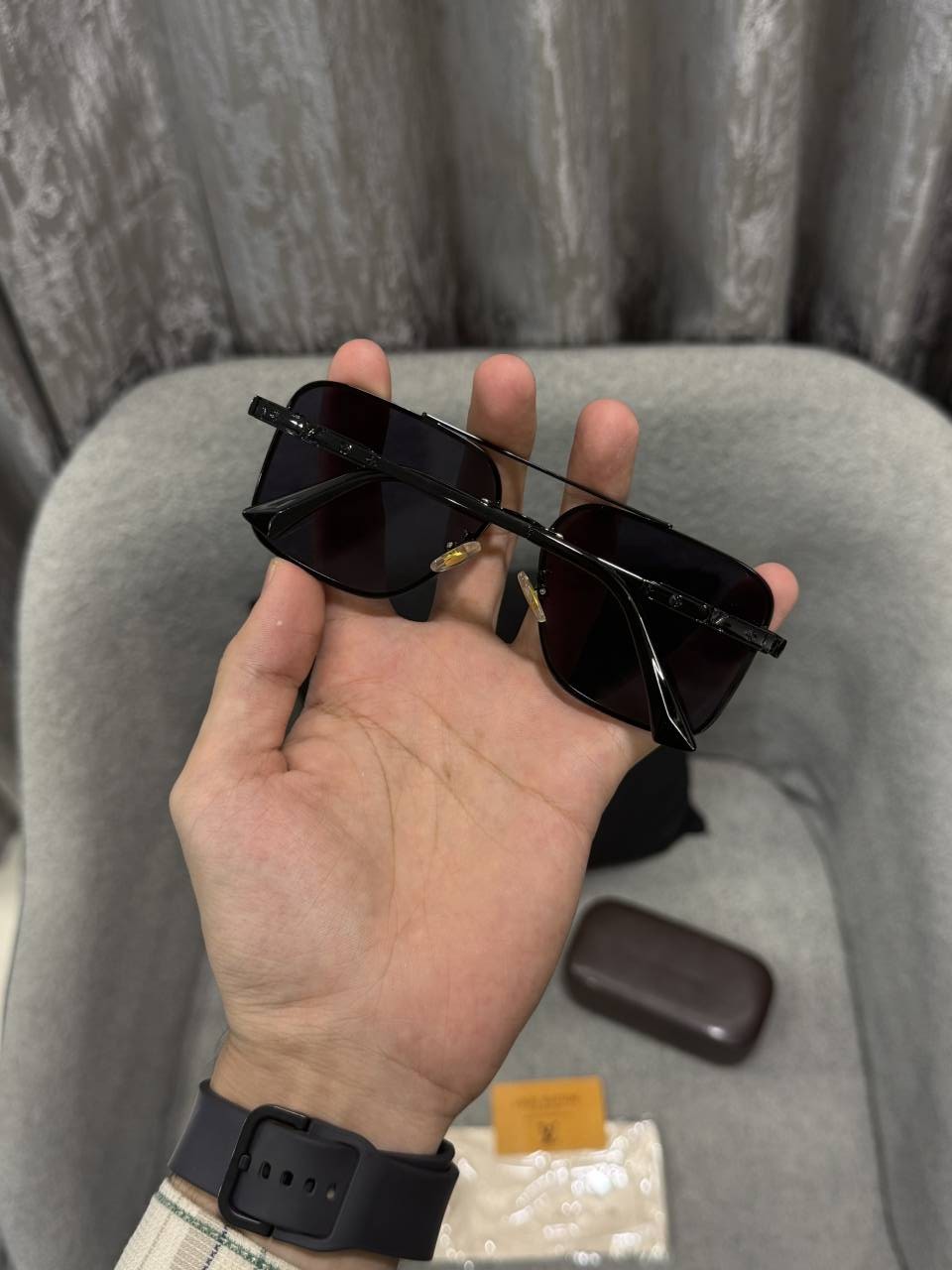 Loius Vutton 22286 Premium sunglass