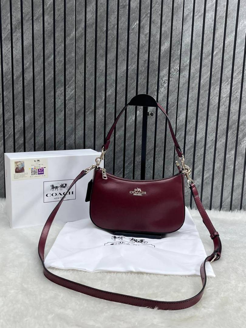Coacch_Teri_Wine_ShoulderBag_With_OriginalBox_DustCober