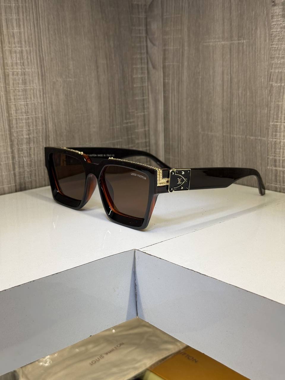 Loius Vutton 65N Sunglass