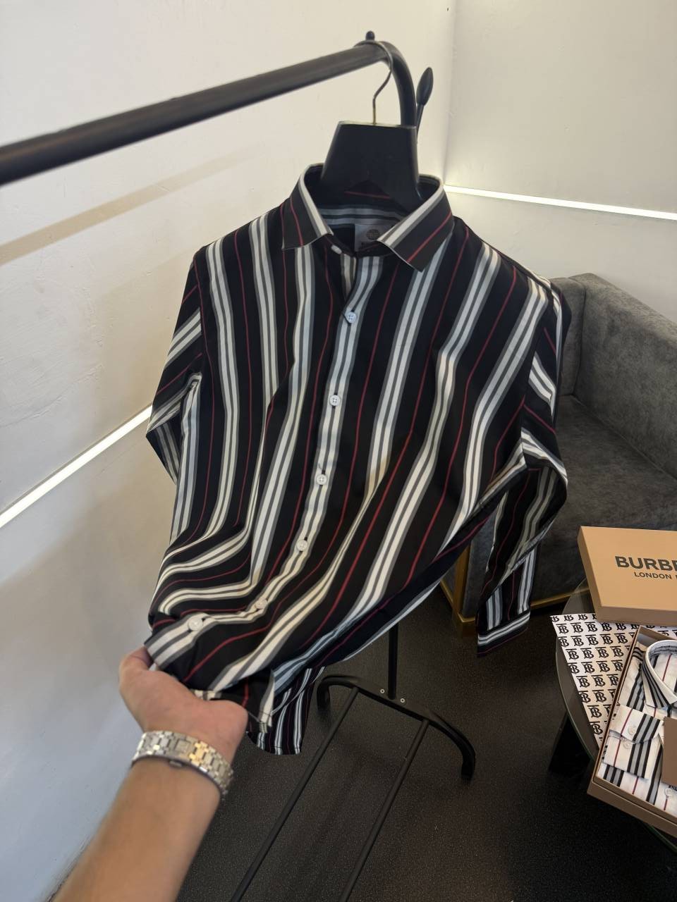 Burbery lining imported box pack shirt with brand button black