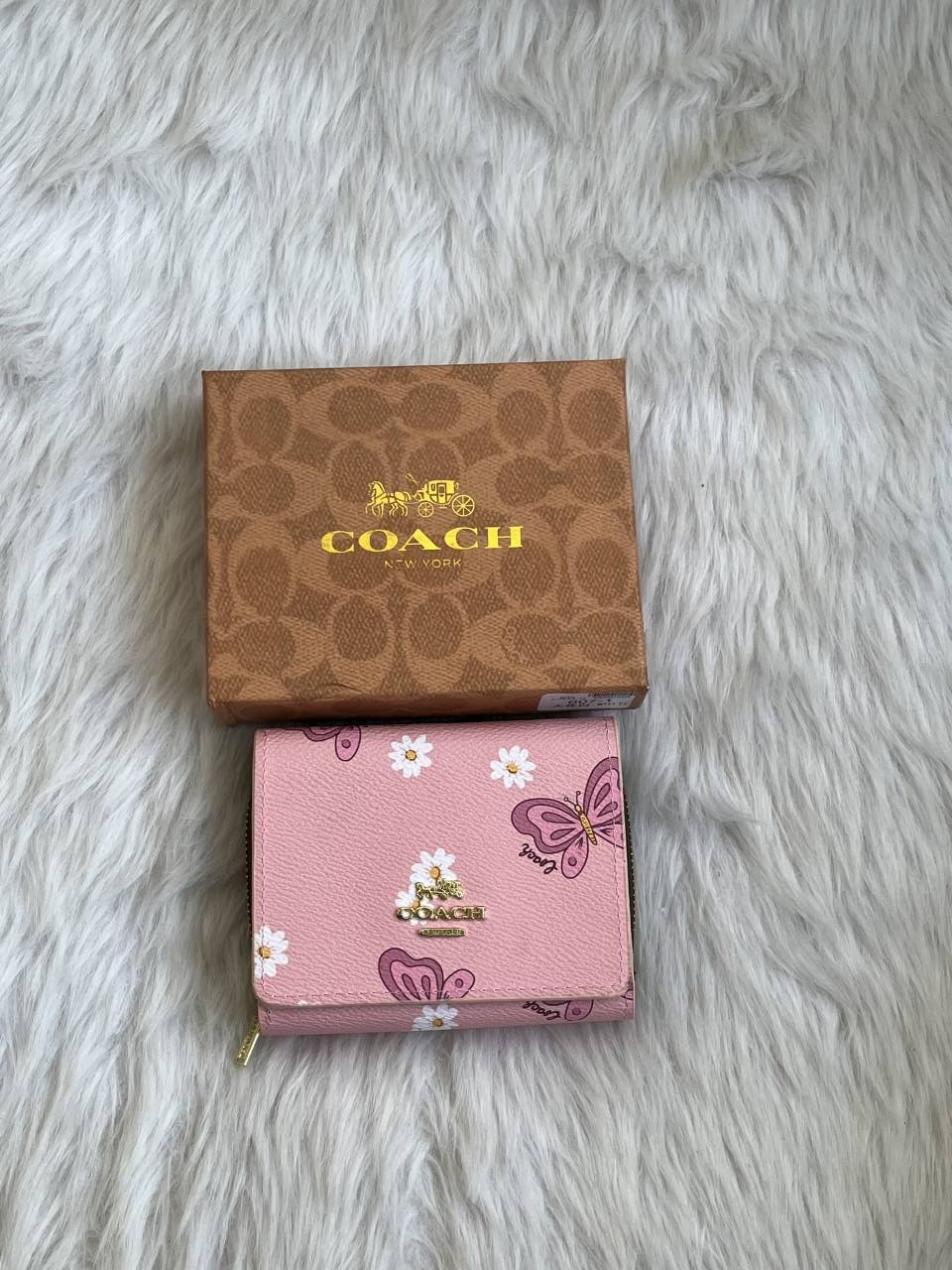 Coatch_116_Coffee_Trifold_Wallet_With_OriginalBox_DustCover_Premium