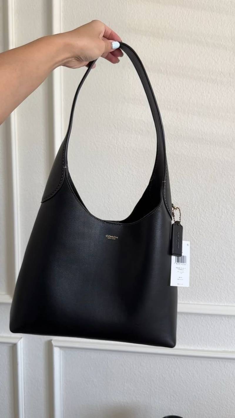 Coacch Brooklyn 28 Hobo Tote With OriginalDustCover & Tags
