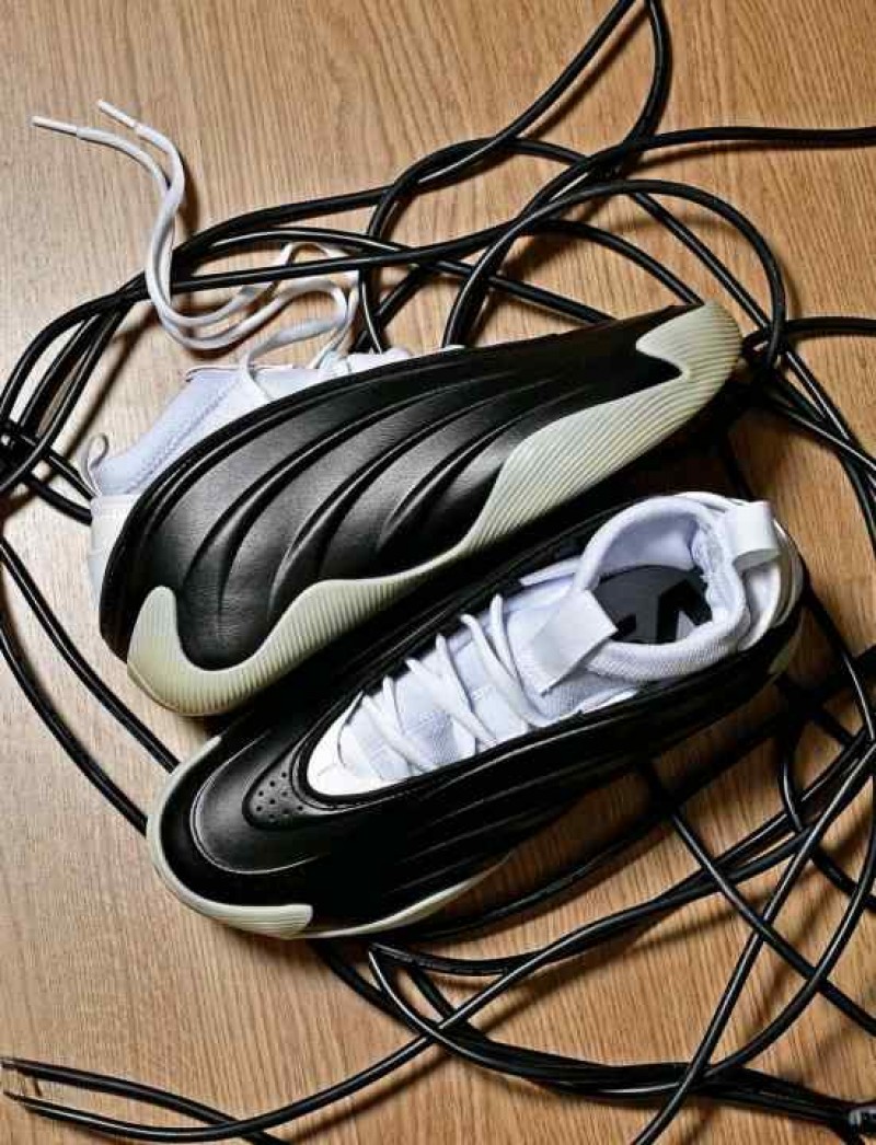 Adiddas Harden Volume 9 Warm Vanilla