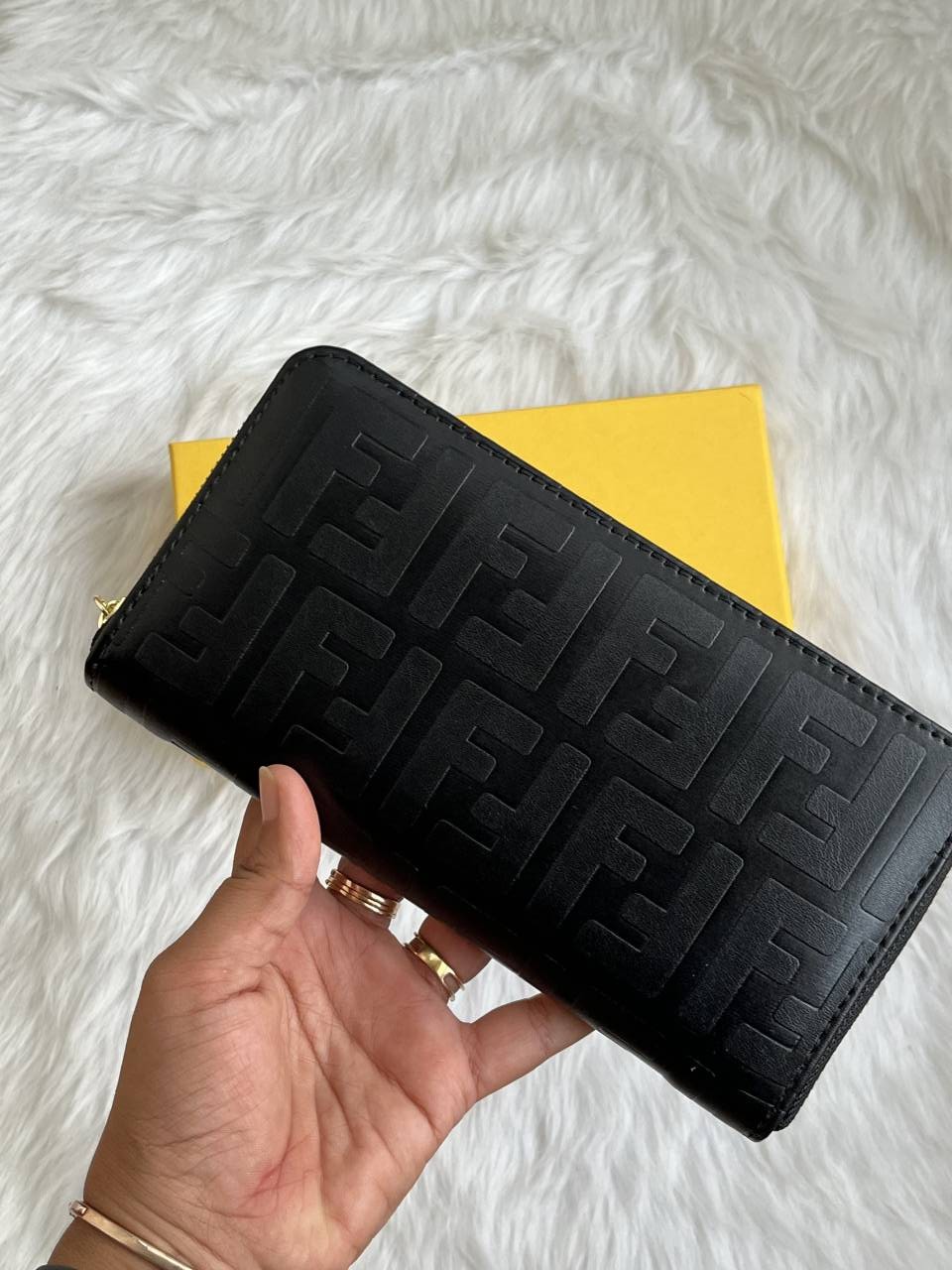 Fenddi 24 Long wallet With Original Box