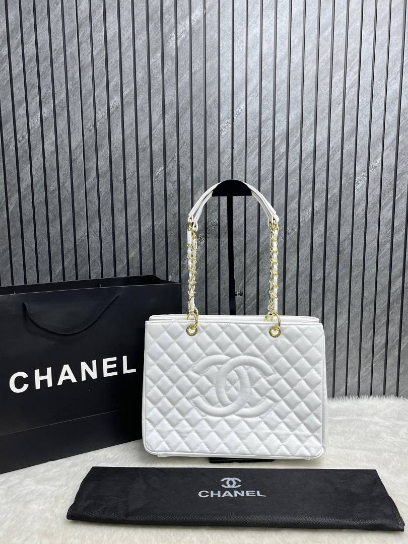 Chaneel GST White Medium Handbag With Original CarryBag & DustCover