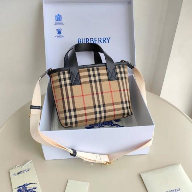 Burbberry Classic Check Tote Hand Bag With OG Box & Dust Bag (Checks - 1154)