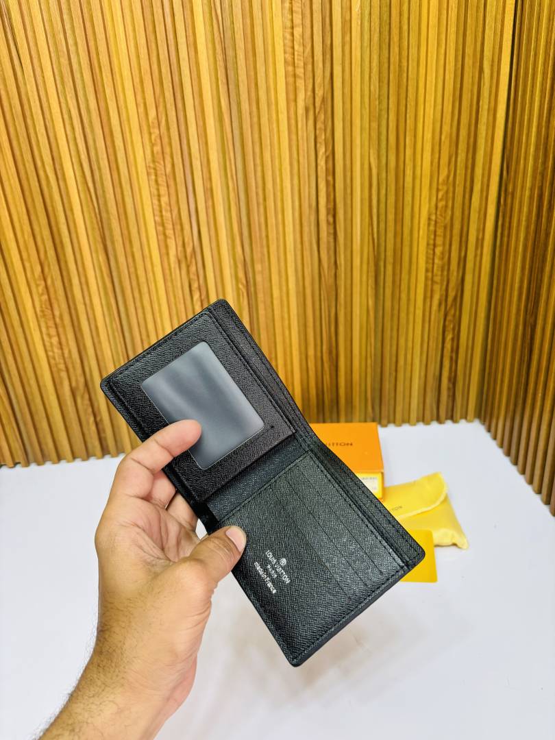 132LV LOIUS VUTTON PREMIUM QUALITY WALLET
