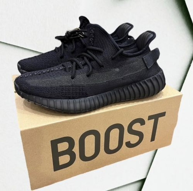Adiddas Yeezy Boost 350 V2 Onyx