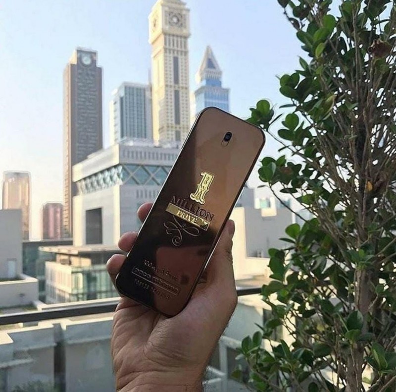 1 MILLION  PRIVE