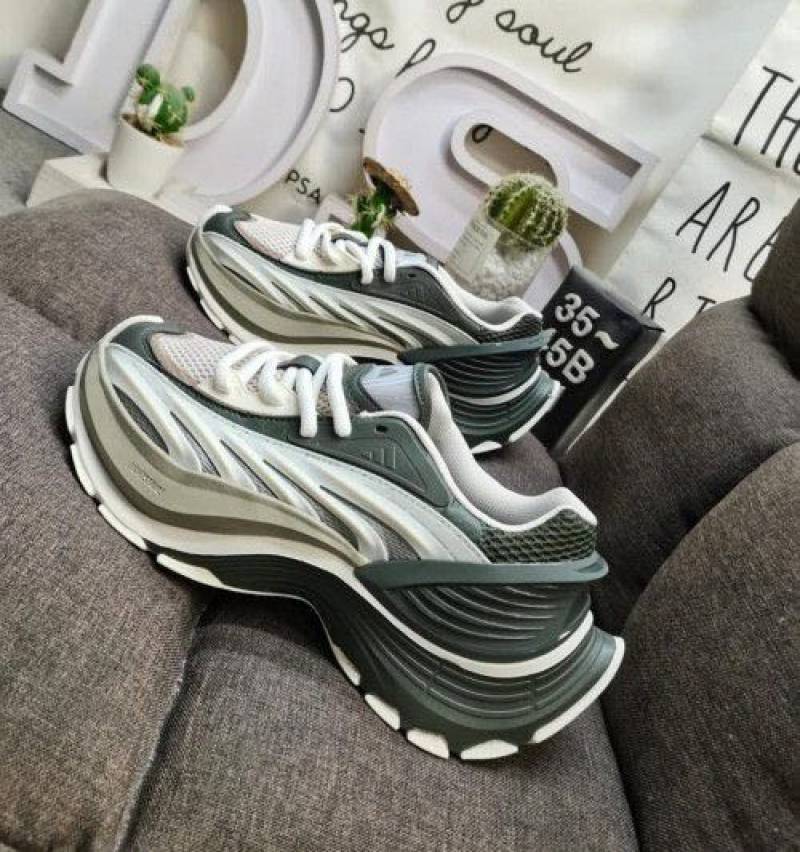 Adiddas xlg metawave olive