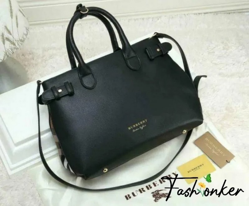 Burbery_Medium_Banner_Handbag_With_Dust_Bag_&_Shoulder_Strap_(Black-548)