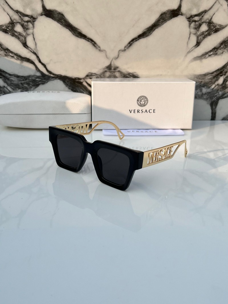Versace_8800_black_gold