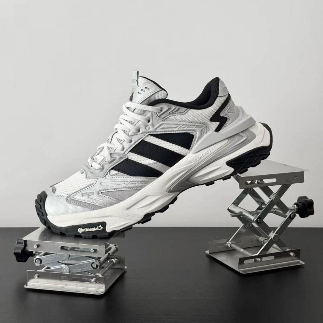 ADIDDAS XLG STORM EDGE WHITE BLACK