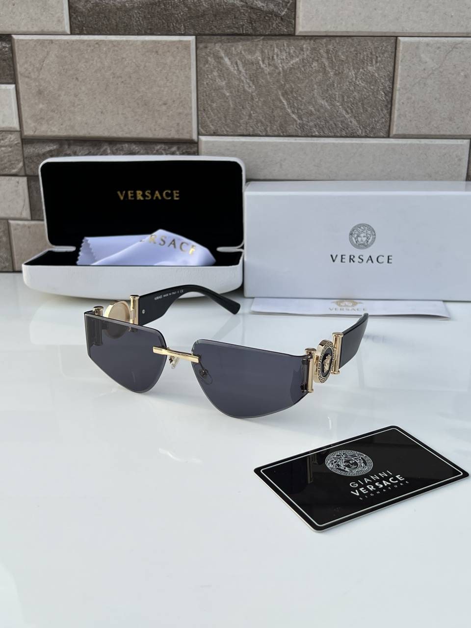 Versace_6773_gold_black
