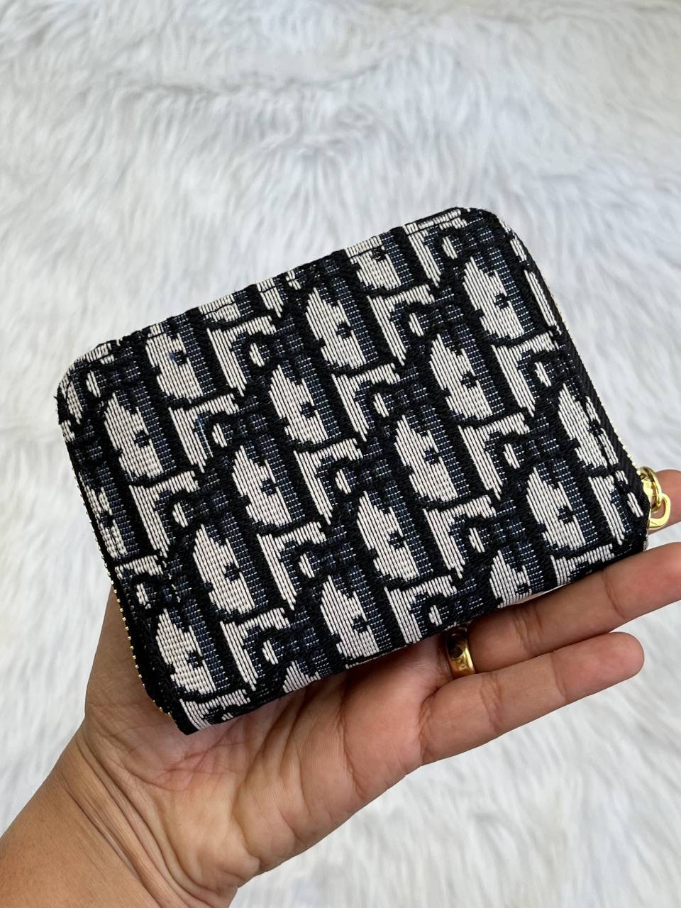 Diyor_104_Black_Mini_Zippy_Wallet_With_OriginalBox