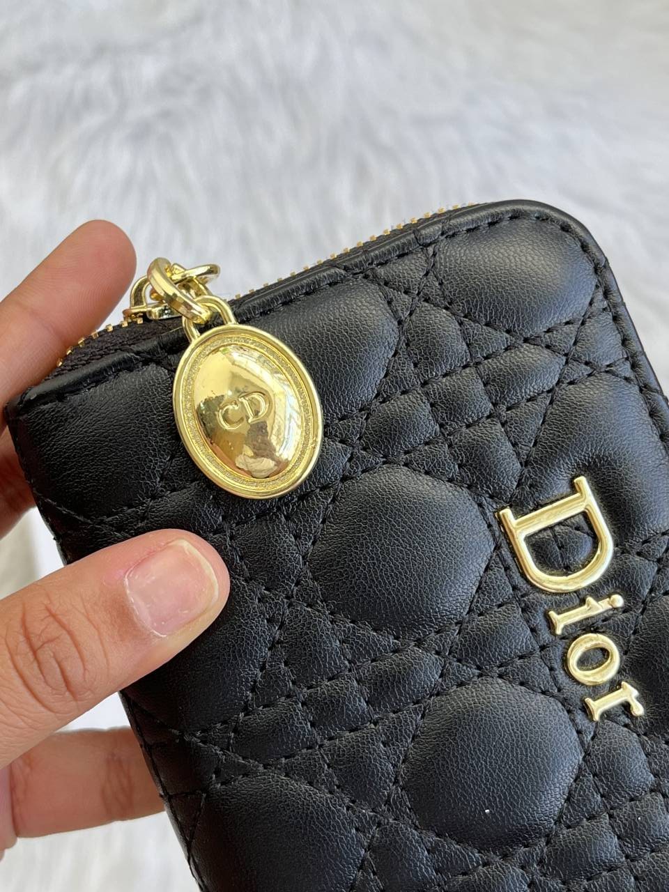 Diyor_103_Black_Mini_Zippy_Wallet_With_OriginalBox