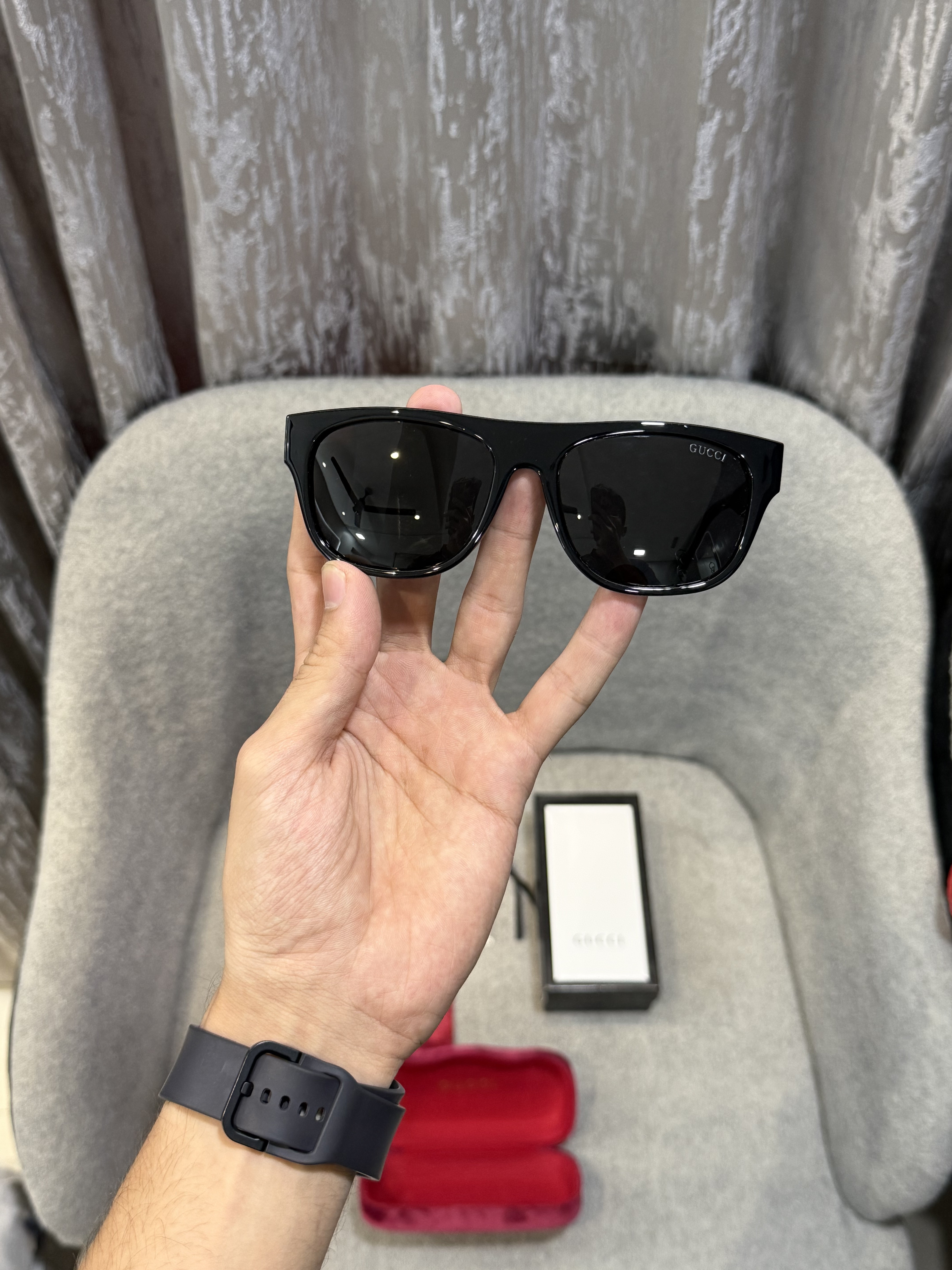 Guchi Model 2222 Premium sunglass