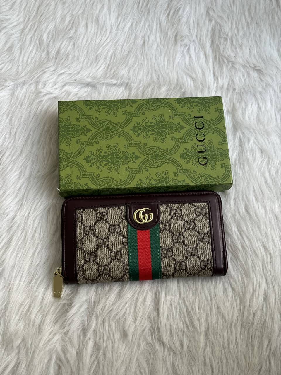 Guchi_128_Zippy_Wallet_With_OriginalBox