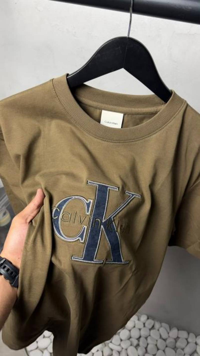 Calvin Kleiin Premium Oversized T-Shirt 2697