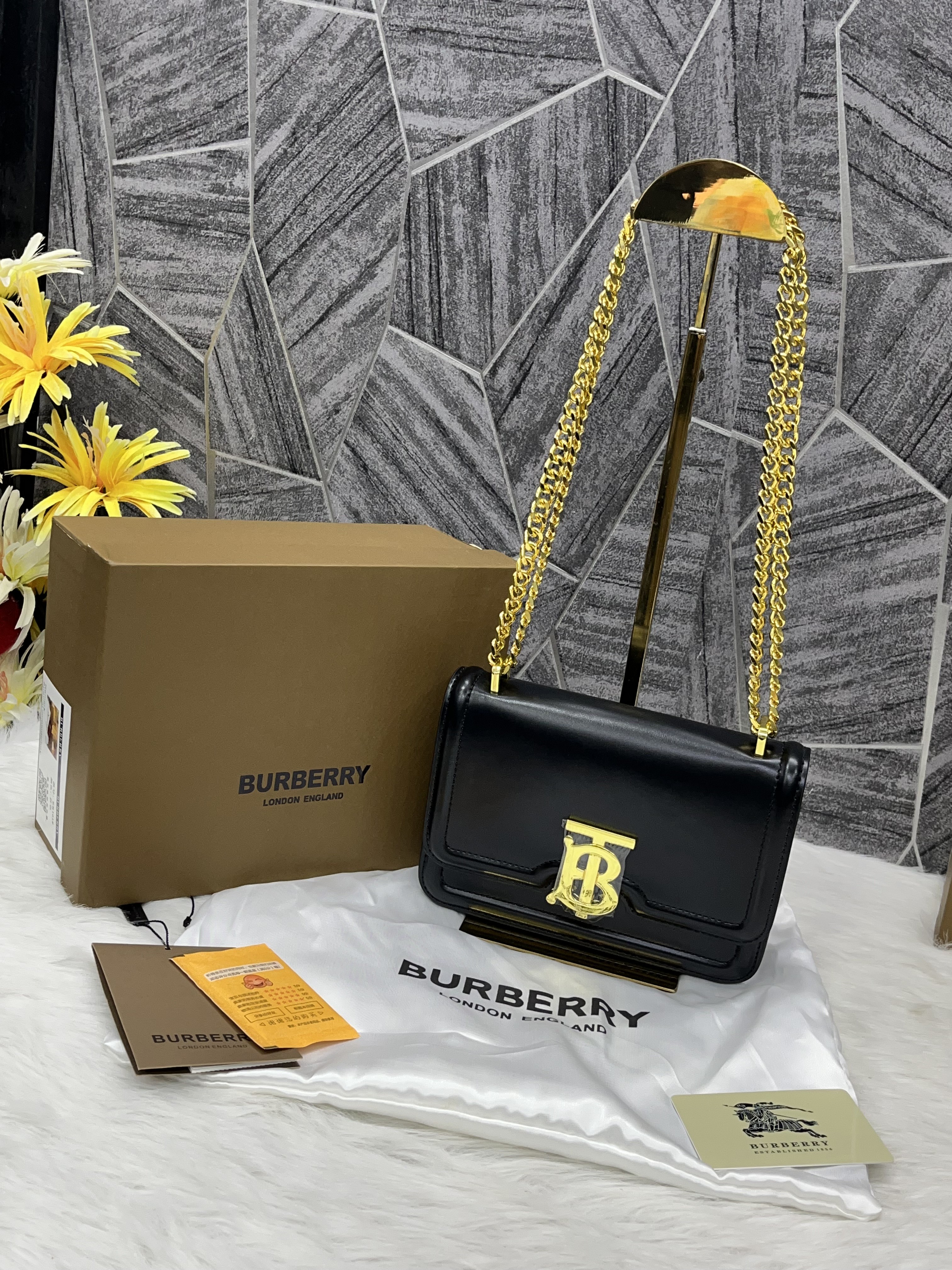 Burbery_TB_CalfSkin_Black_Sling_With_OriginalBox