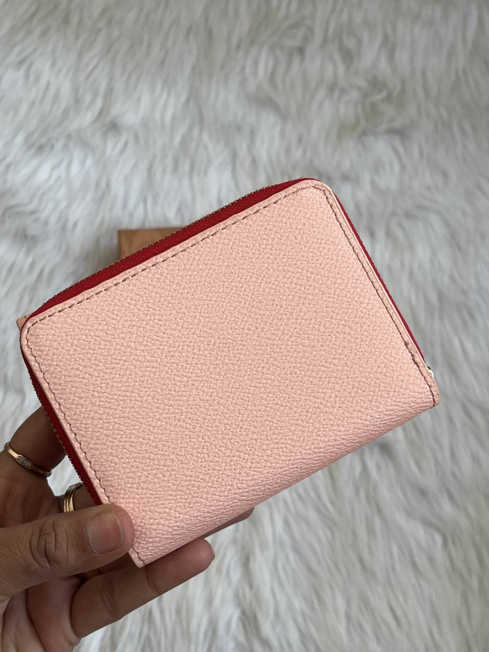 Coacch_116_Pink_Trifold_Wallet_With_OriginalBox_DustCover_Premium