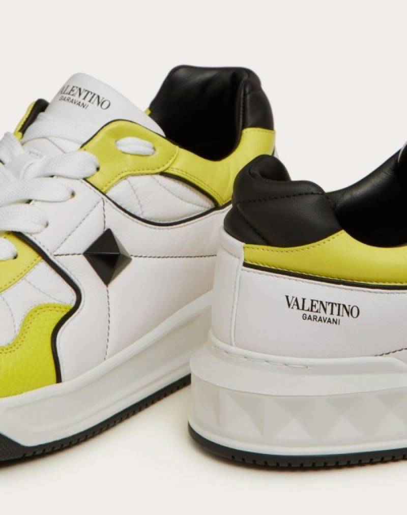 Valentyno garavani one stud low top nappa sneaker white yellow 513