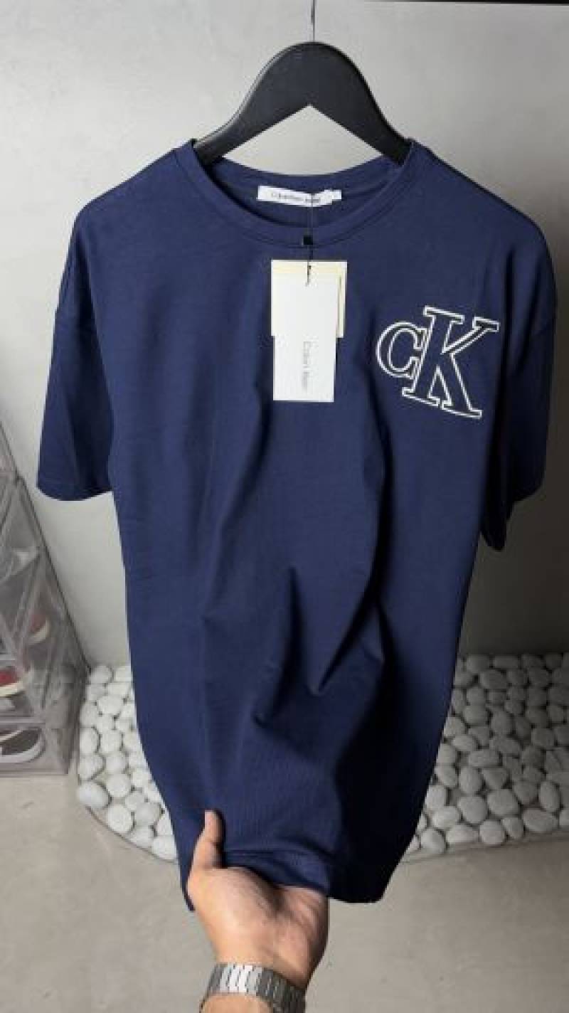 Calvi Klei_n Heavyweight T-Shirt 1151.  sale- offer. VS1000