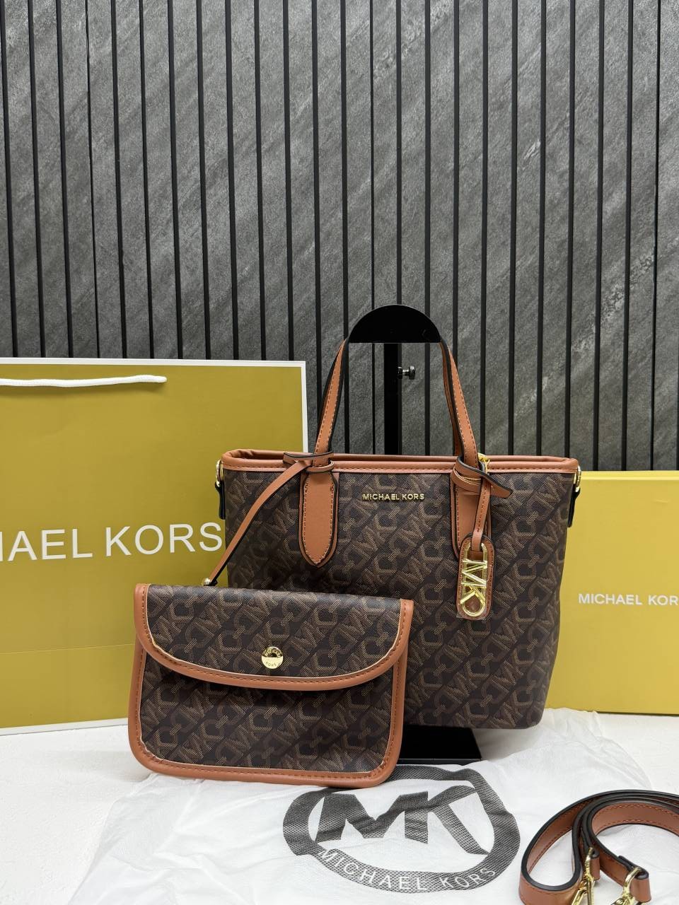Michael Kors CB 1719 Eliza Small Tote With Wallet Original Box CarryBag & DustCover