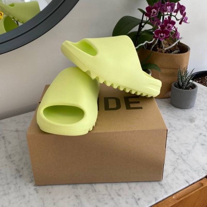 Adidaas Yeezy Slide Glow Green UA Quality With Tag  Butter Papar Og Box.