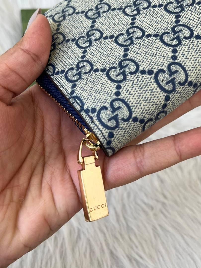 Guchi_152_Zippy_LongWallet_With_OriginalBox