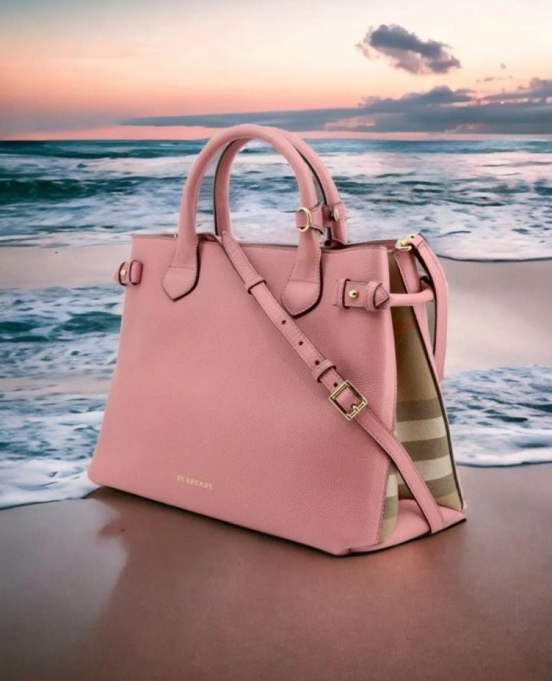 Burbery_Medium_Banner_Handbag_With_Dust_Bag_&_Shoulder_Strap_(Pink-984)