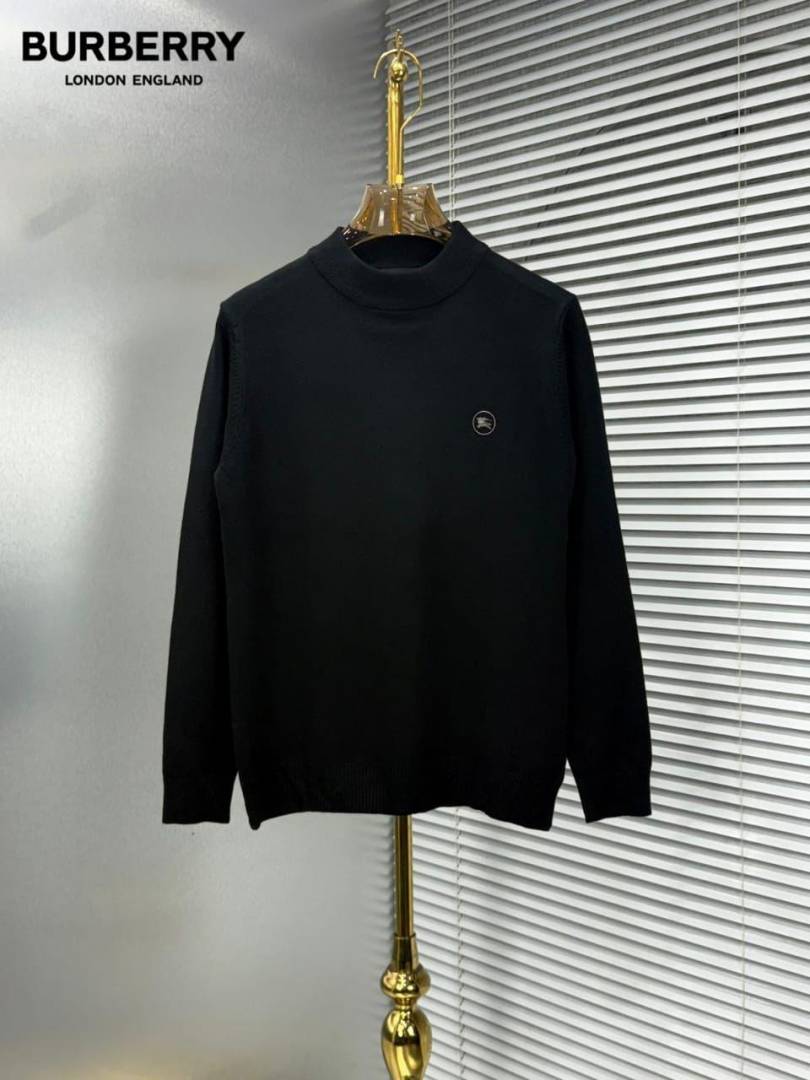 Burbery Chest Logo Sweatshirt Black