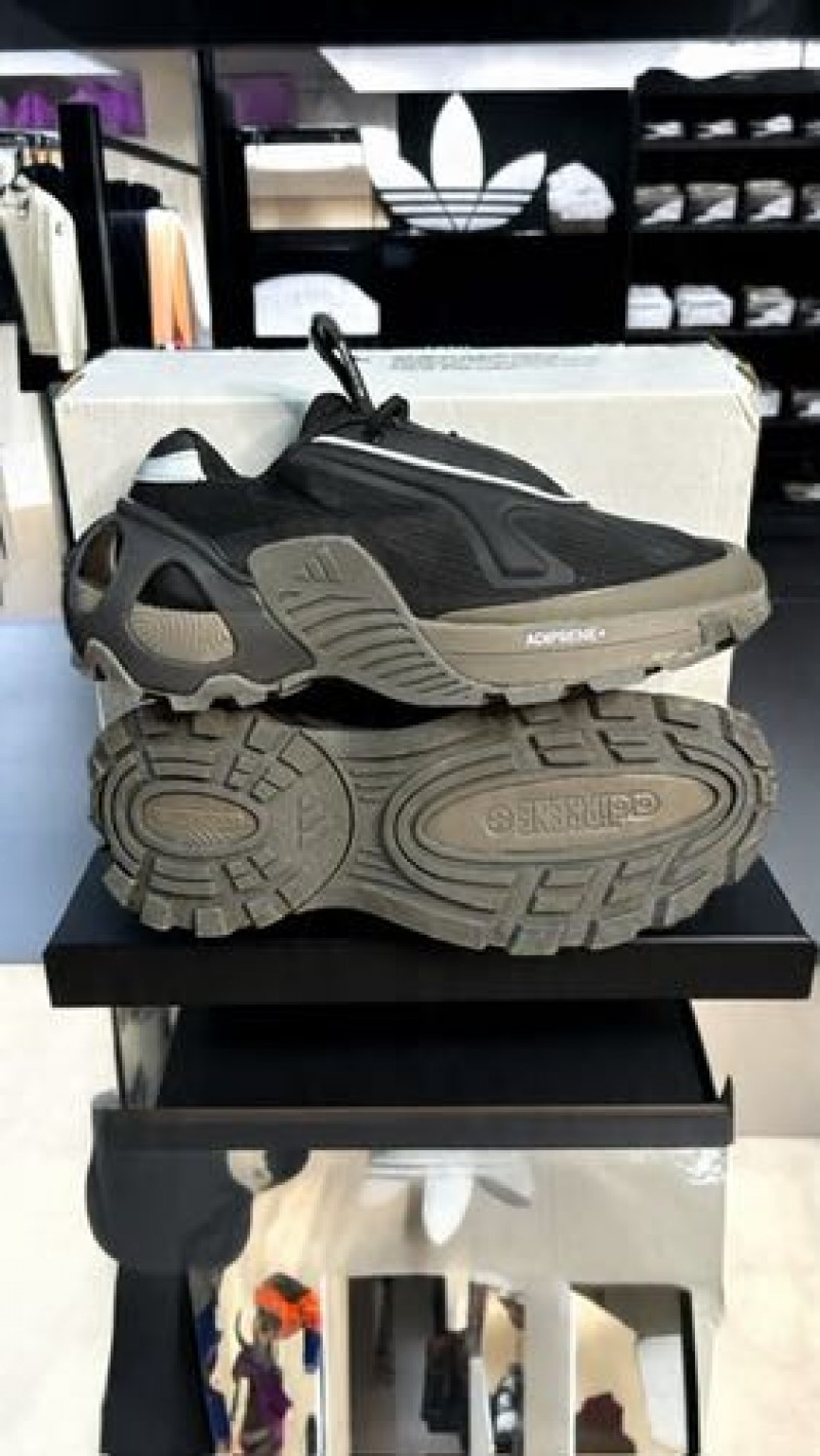 ADIDDAS WONDER RUNNER MULTI 2025
