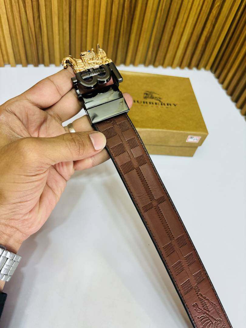 04 BURBERY PREMIUM QUALITY REVERSIBLE BELT
